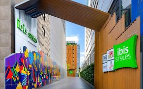 Ibis Styles Bangkok Silom